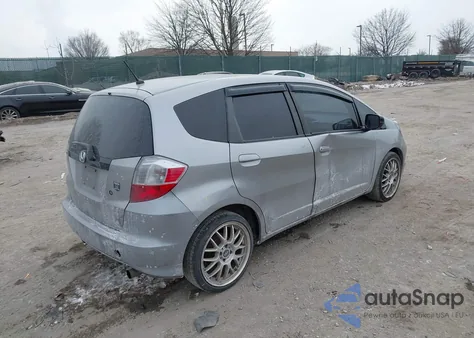 2010 Honda Fit z USA, uszkodzony, nr VIN JHMGE8H24AC001218